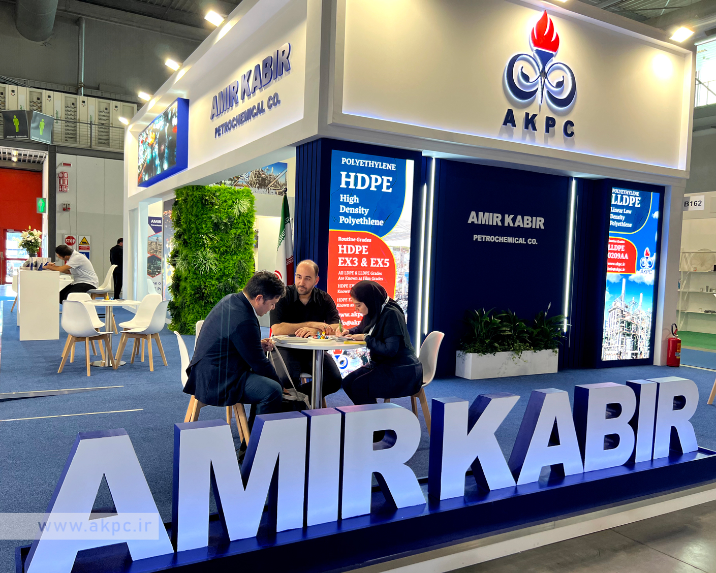 روز دوم نمایشگاه plasti در شهر میلان ایتالیا