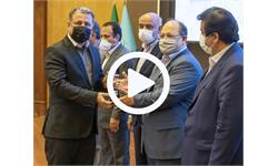 کسب نشان عالی درخشان جهش تولید از سوی پتروشیمی امیرکبیر